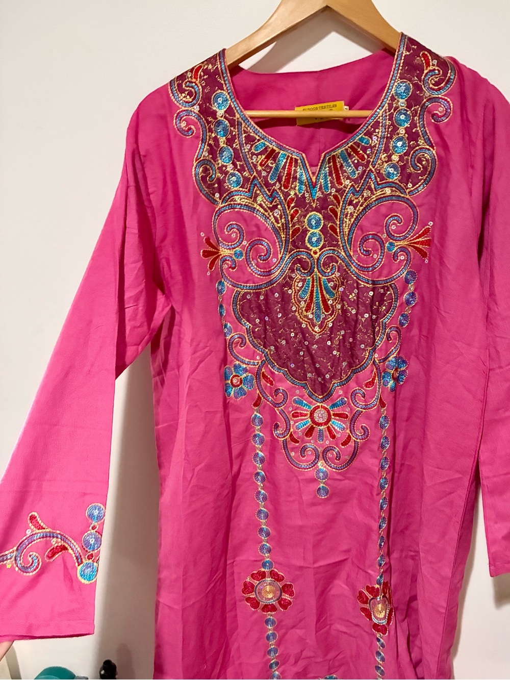 Vic | Hot Pink Embroidered sequin and thread Tunic maxi dress